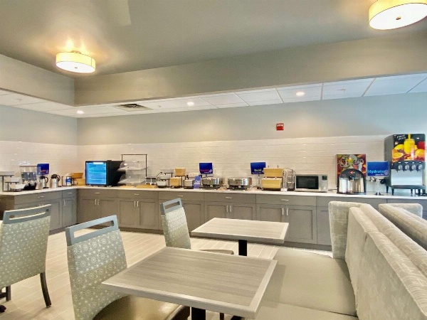 Best Western Brockport Inn & Suites image 3